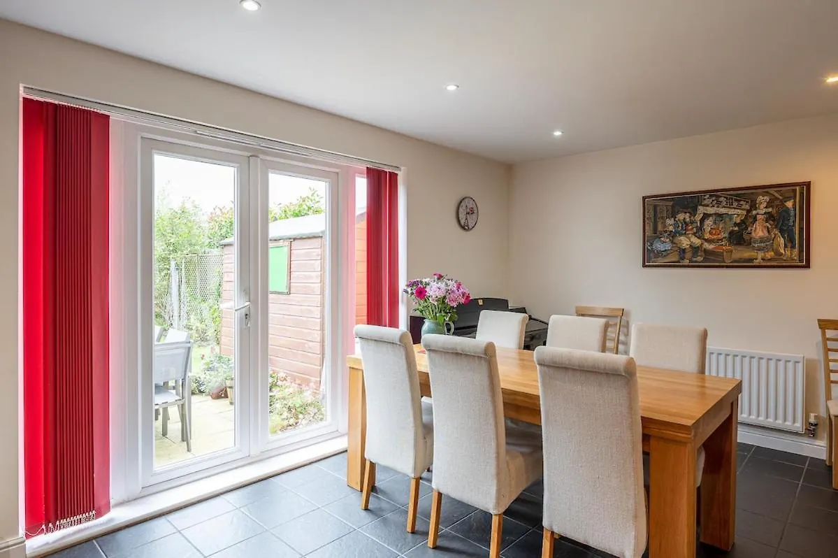 Dalesway View Villa Addingham